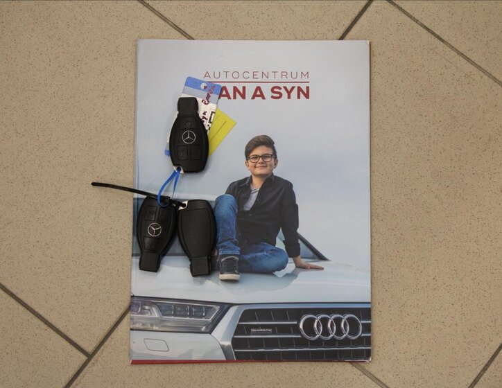 Mercedes-Benz Vito 26