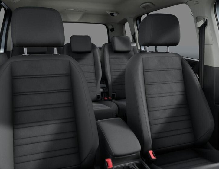 Volkswagen Touran MPV 1,5 l 110 kw