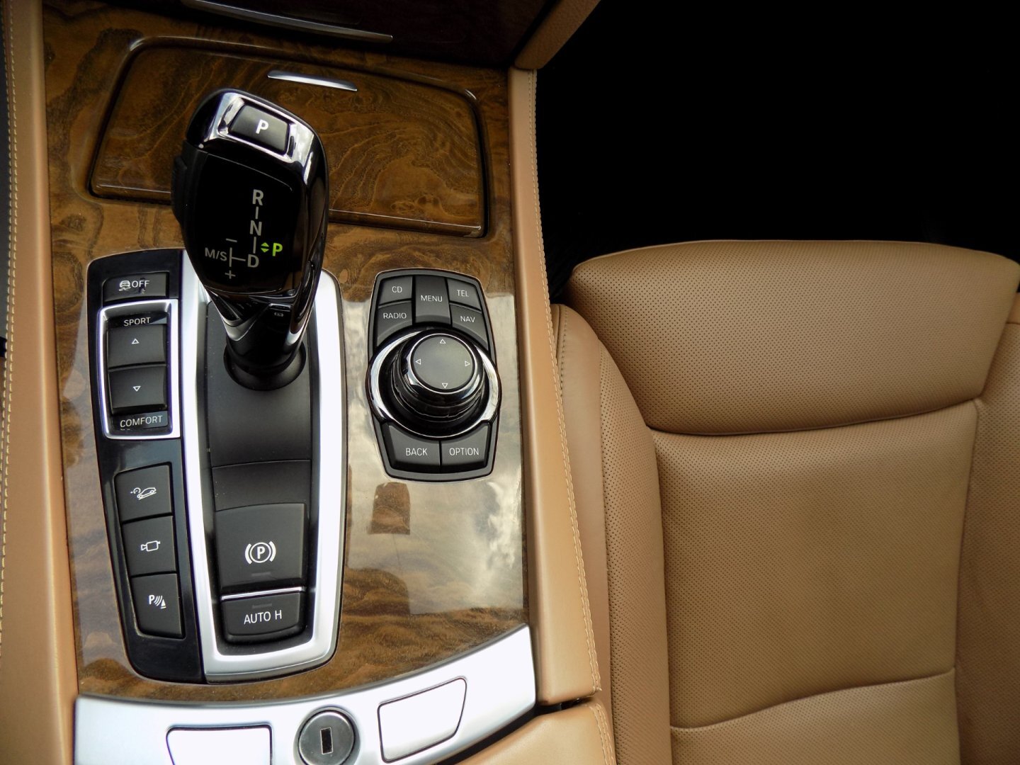 BMW Řada 7 Sedan / Limuzína 3,0 l 225 kw