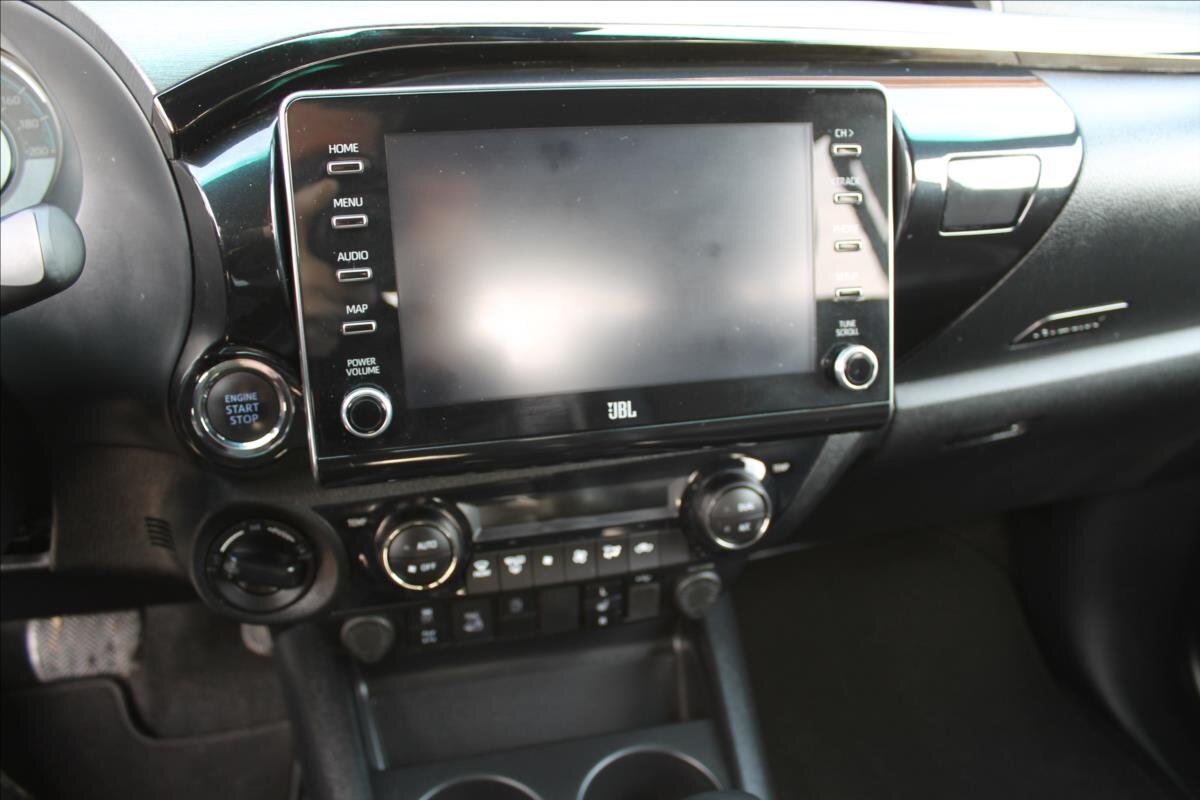 Toyota Hilux Pick-up 2,8 l 150 kw