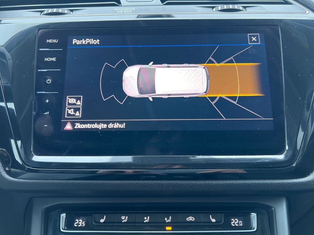 Volkswagen Touran MPV 1,5 l 110 kw