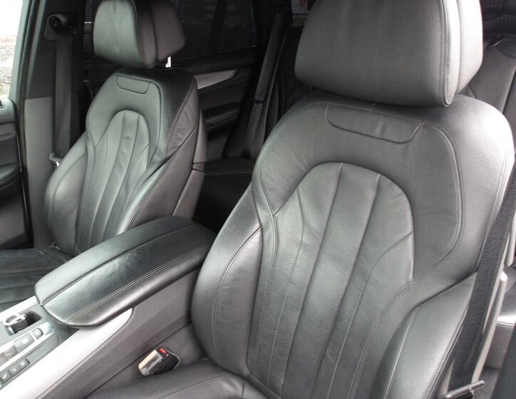 BMW X5 SUV 3,0 l 280 kw