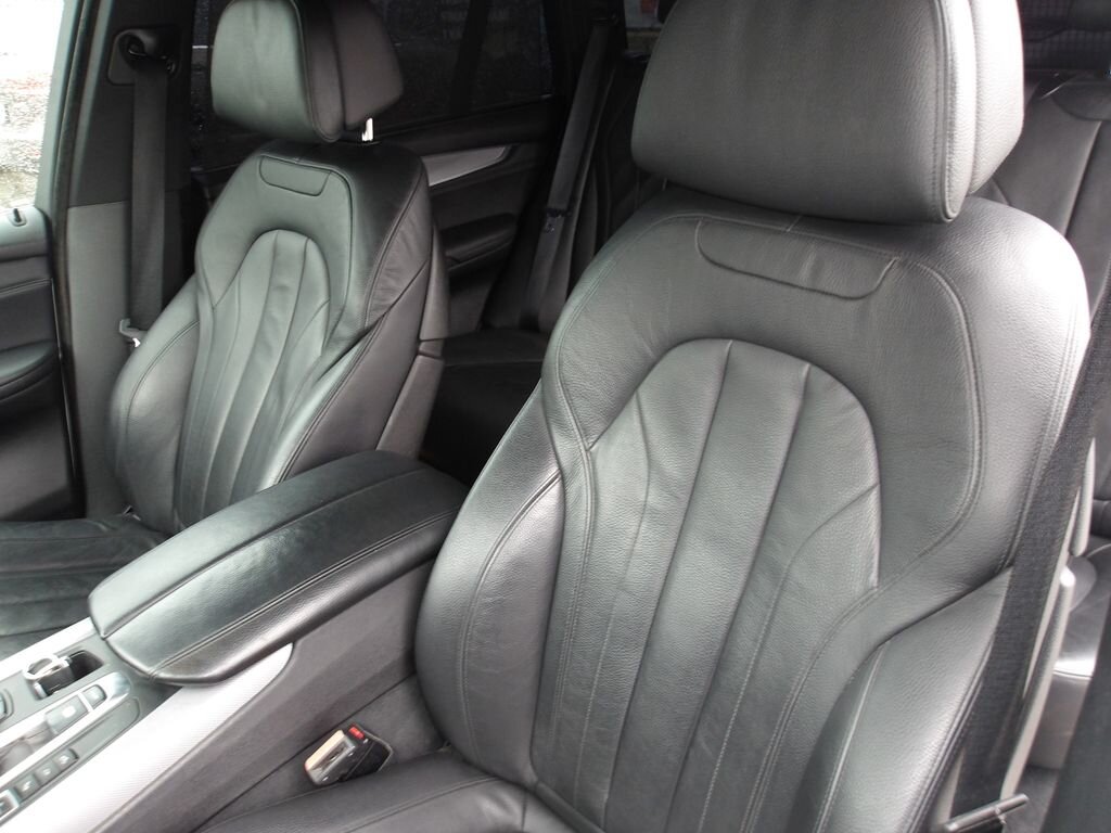 BMW X5 SUV 3,0 l 280 kw