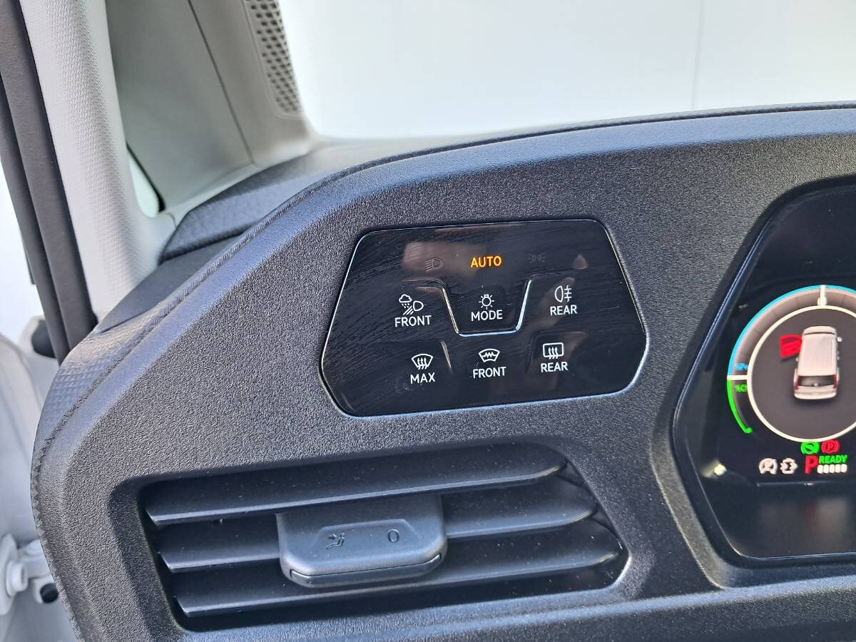 Volkswagen Caddy Skříň 1,5 l 85 kw