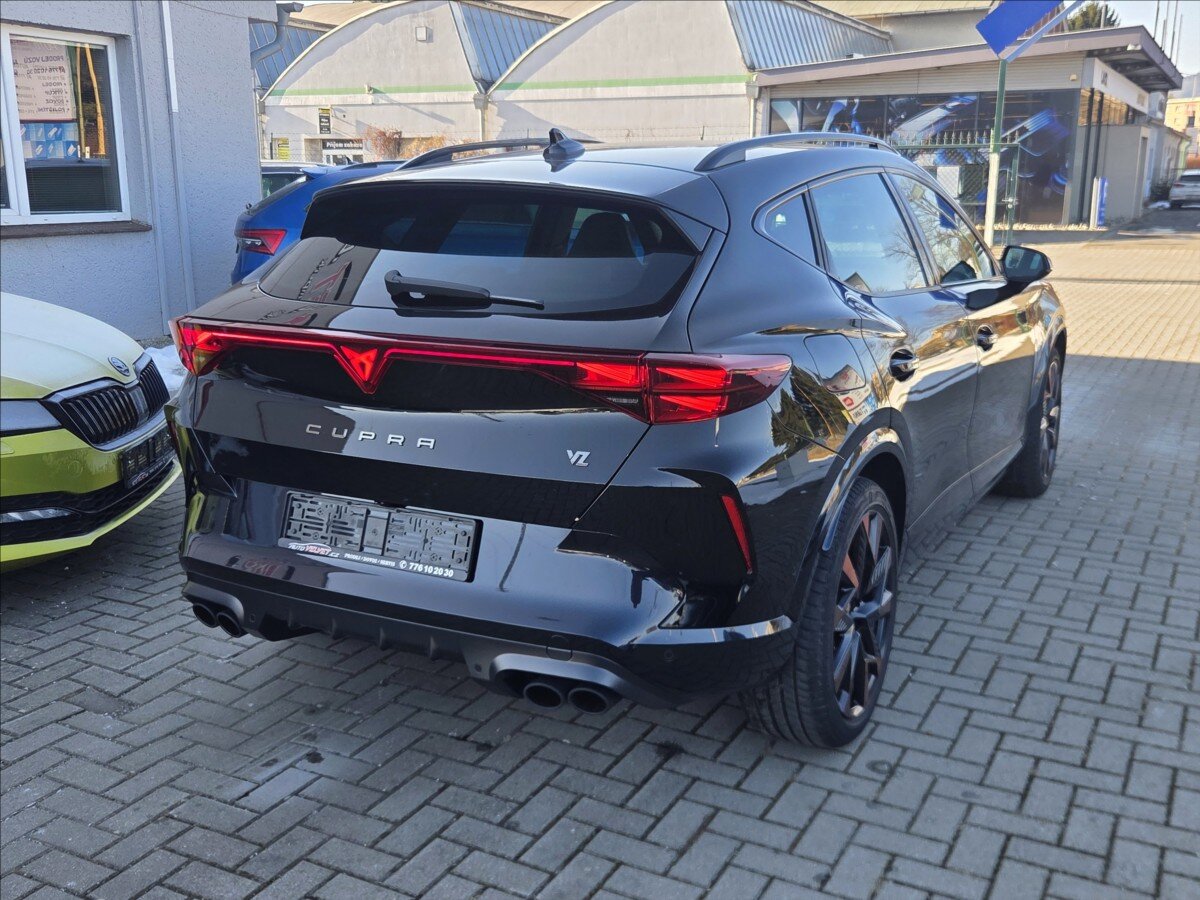 Cupra Formentor SUV 2,0 l 245 kw