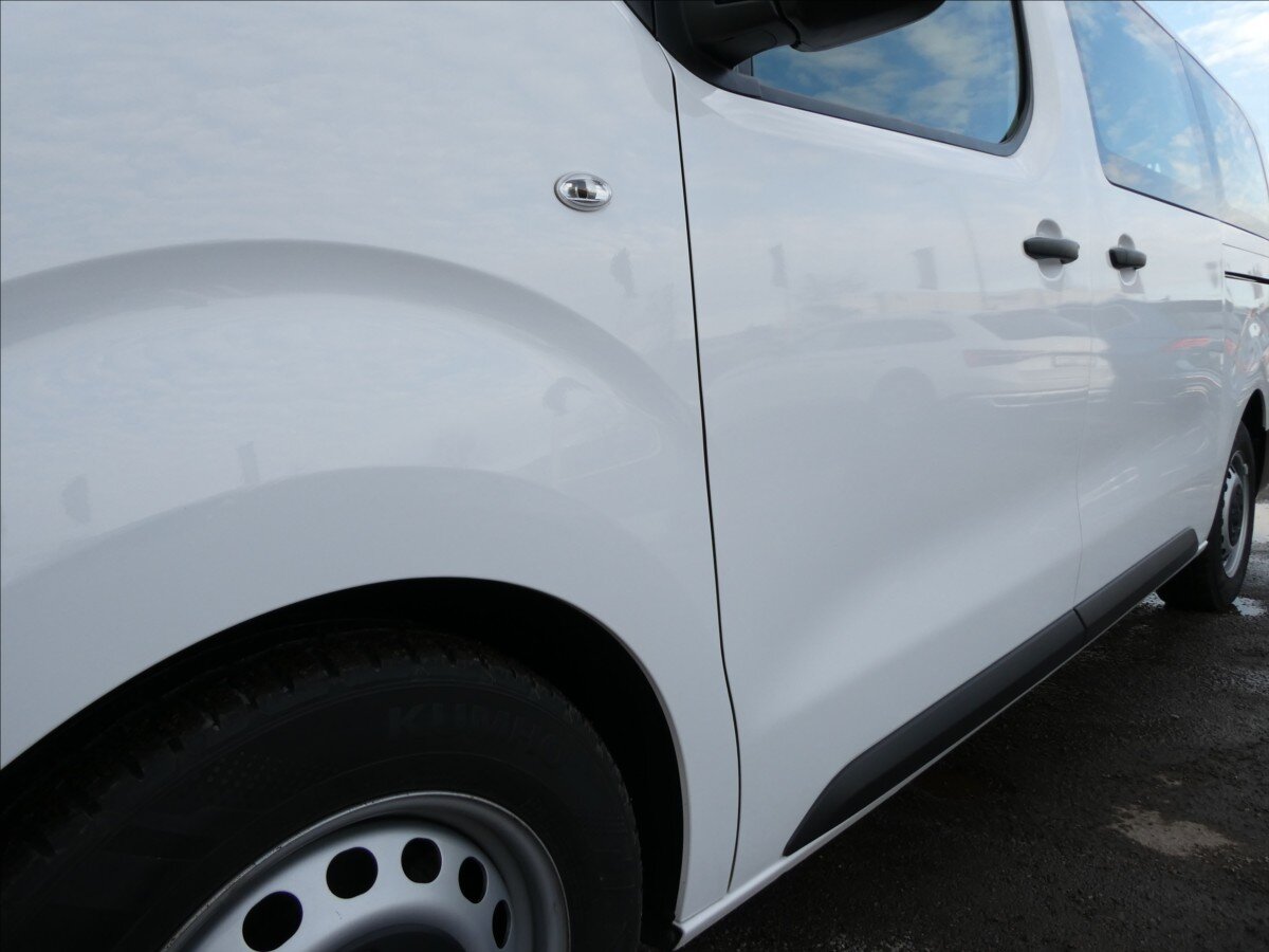 Peugeot Expert Kombi 1,5 l 88 kw