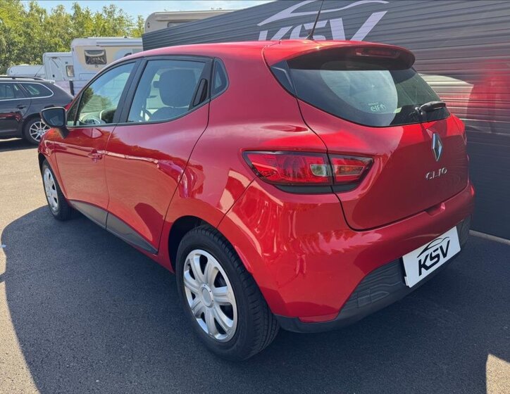 Renault Clio Hatchback 1,1 l 54 kw