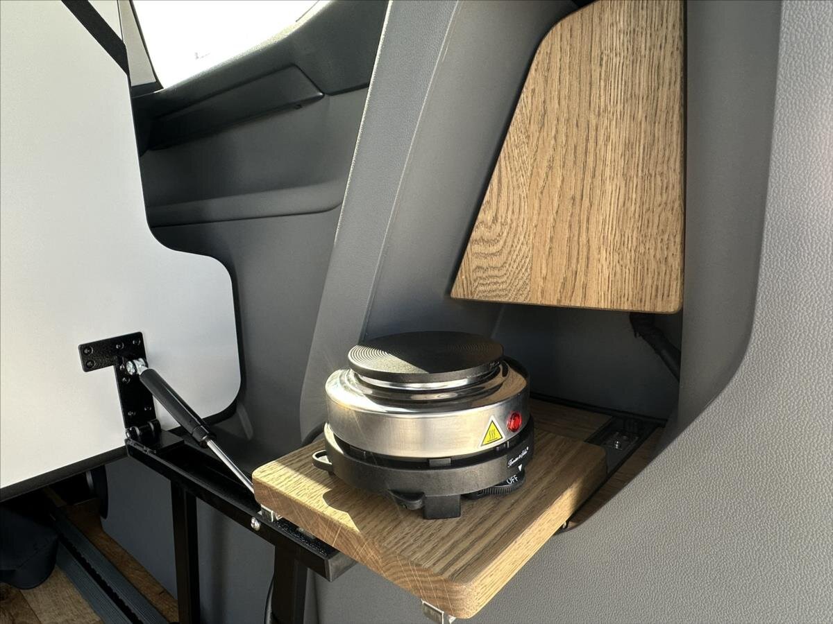 Ford Tourneo Custom Kombi 2,0 l 125 kw