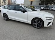 Volvo V60 Kombi 2,0 l 110 kw