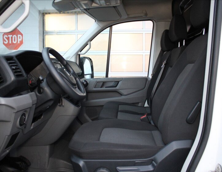 Volkswagen Crafter 6