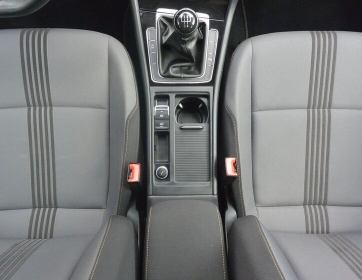 Volkswagen Golf Hatchback 1,2 l 63 kw