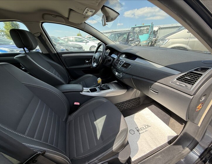 Renault Laguna Liftback 1,5 l 81 kw