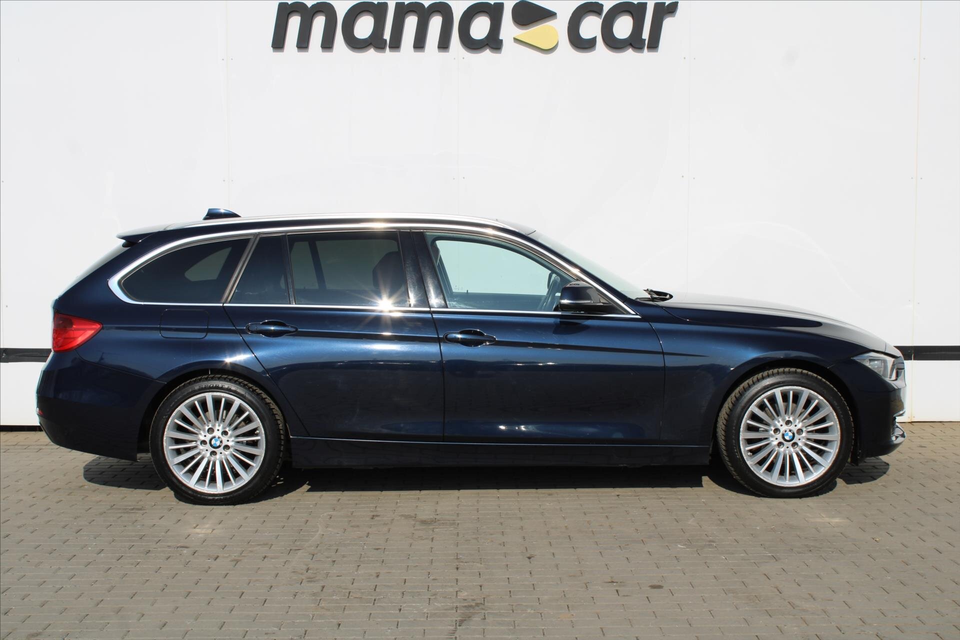 BMW Řada 3 Kombi 2,0 l 135 kw