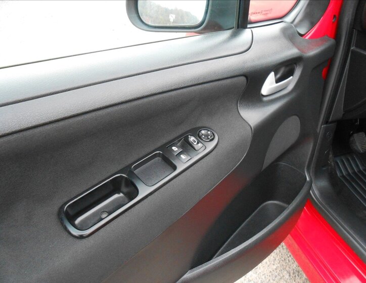 Peugeot 207 Hatchback 1,4 l 54 kw