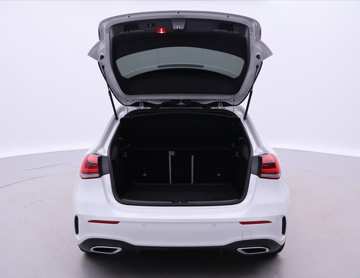 Mercedes-Benz Třídy A Hatchback 1,3 l 120 kw