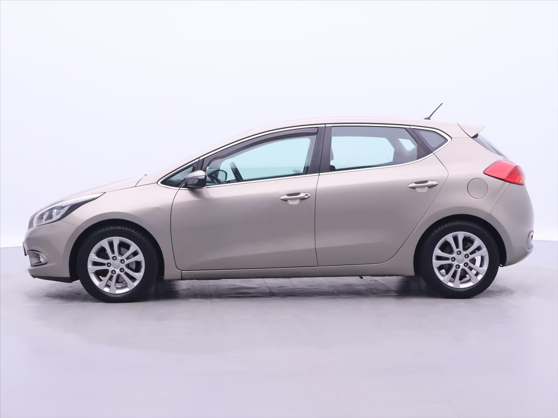 KIA Ceed Hatchback 1,6 l 99 kw