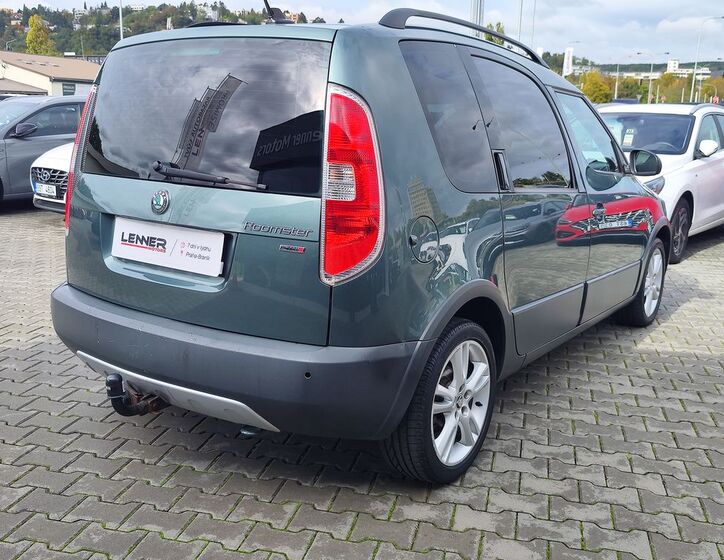 Škoda Roomster 5