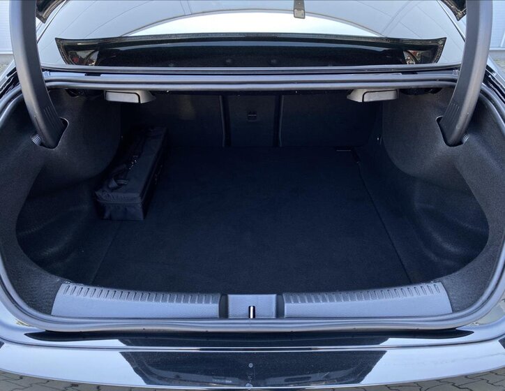 Mercedes-Benz CLA Kupé 2,0 l 110 kw