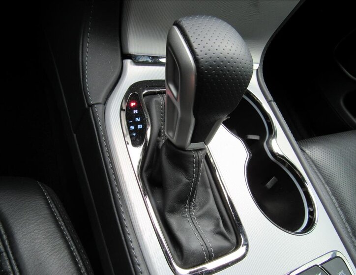 Jeep Grand Cherokee SUV / Terénní 6,2 l 527 kw