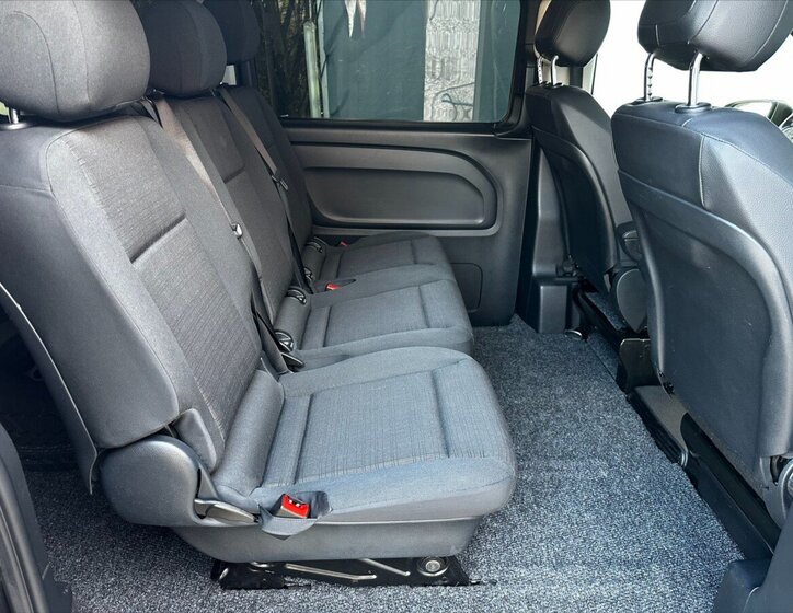 Mercedes-Benz Vito 14