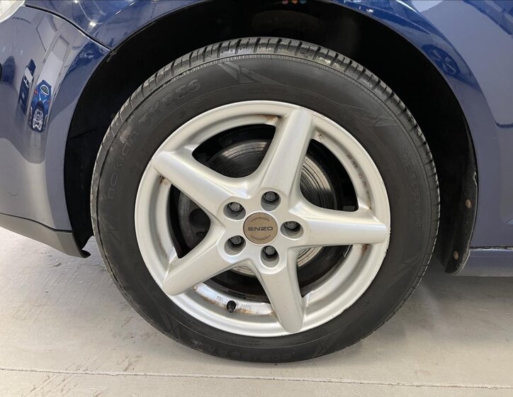 Volkswagen Golf Plus 25