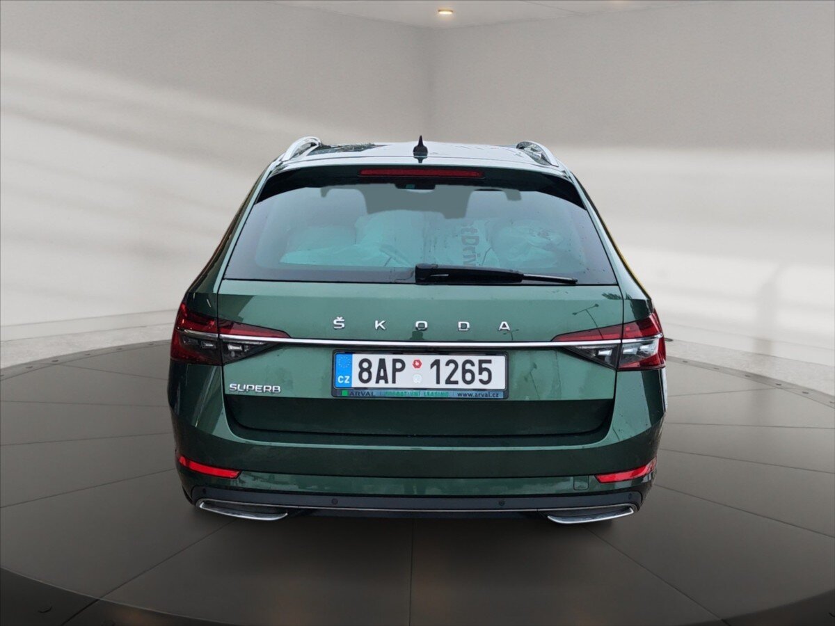 Škoda Superb Kombi 2,0 l 140 kw