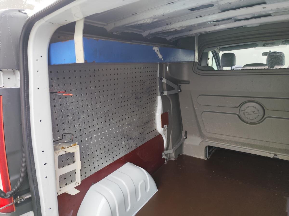 Opel Vivaro Ostatní 2,0 l 84 kw