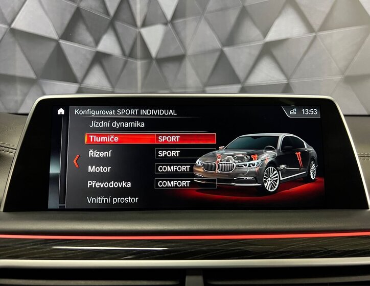 BMW Řada 7 Sedan 3,0 l 294 kw