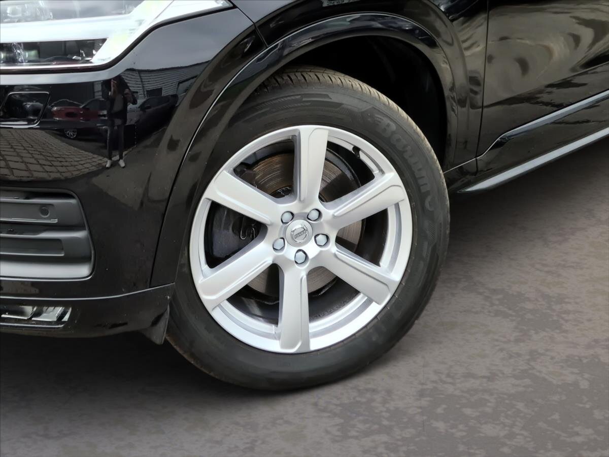 Volvo XC90 SUV 2,0 l 173 kw