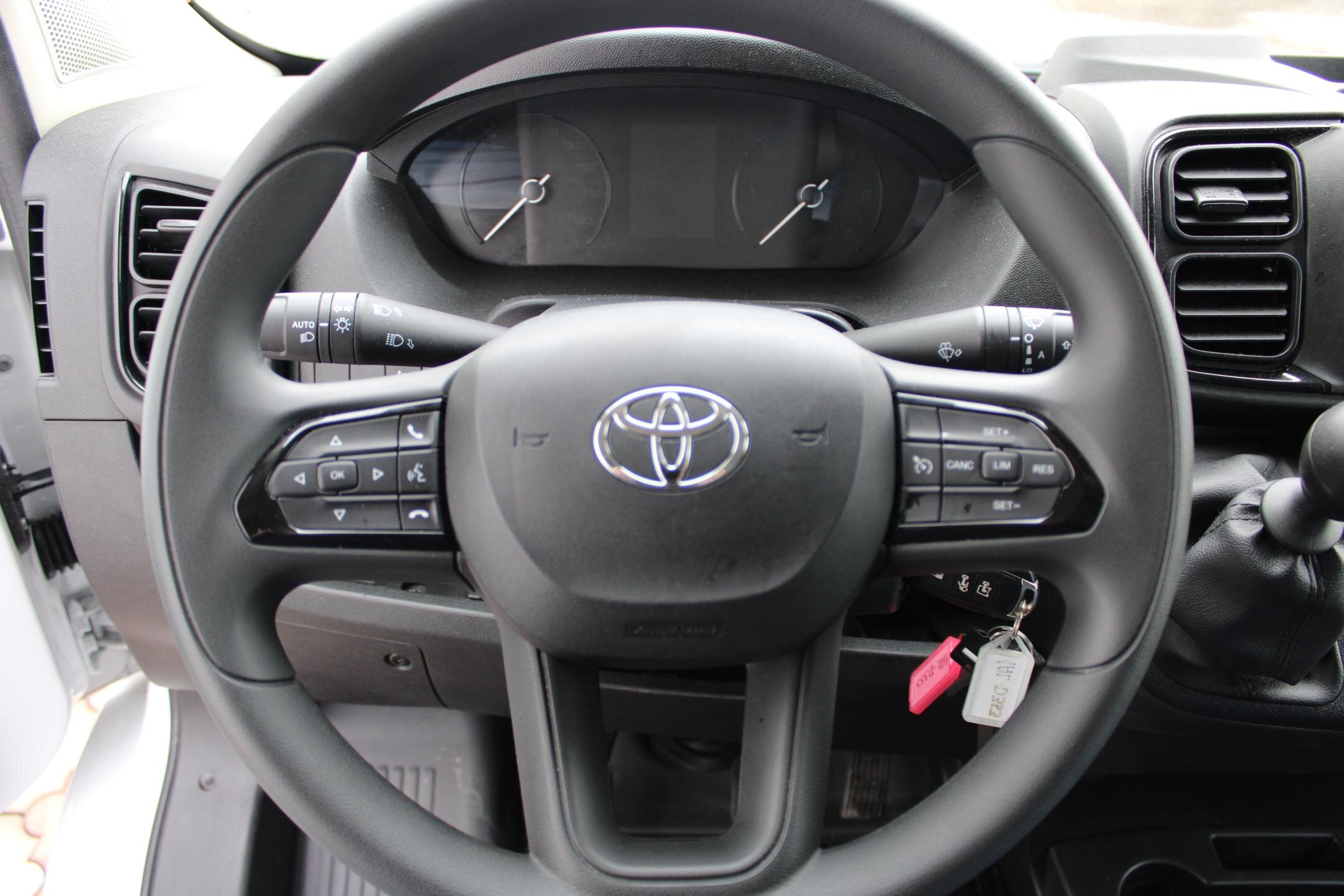 Toyota Proace Max Užitková 2,2 l 88 kw