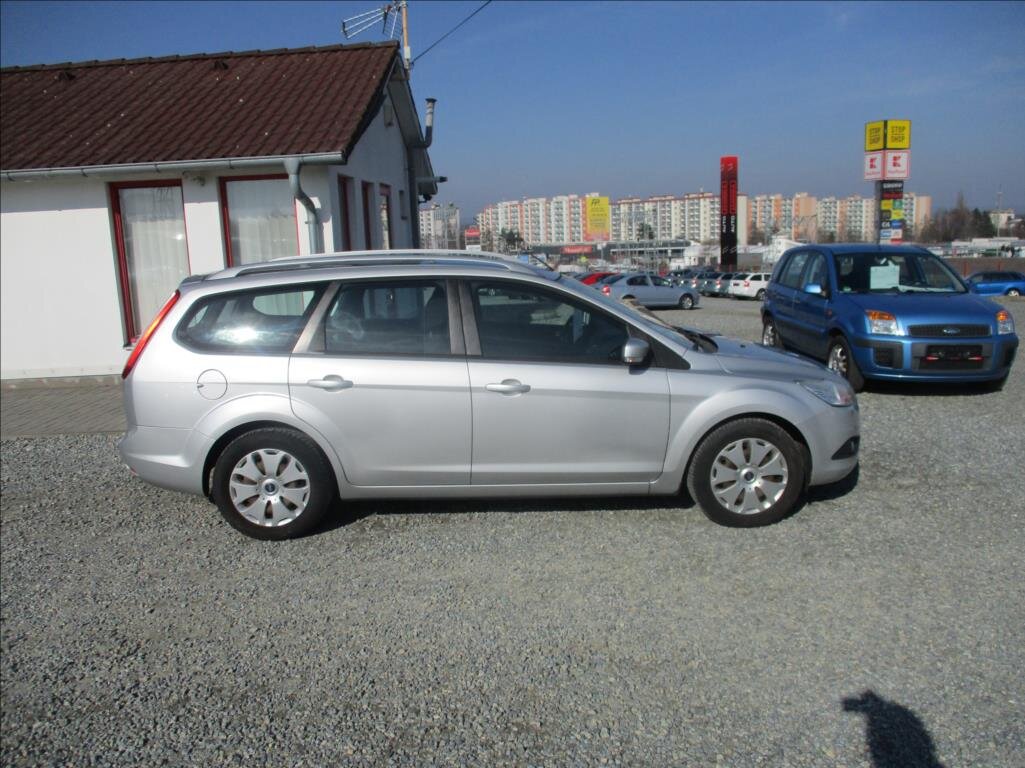 Ford Focus Kombi 1,6 l 74 kw