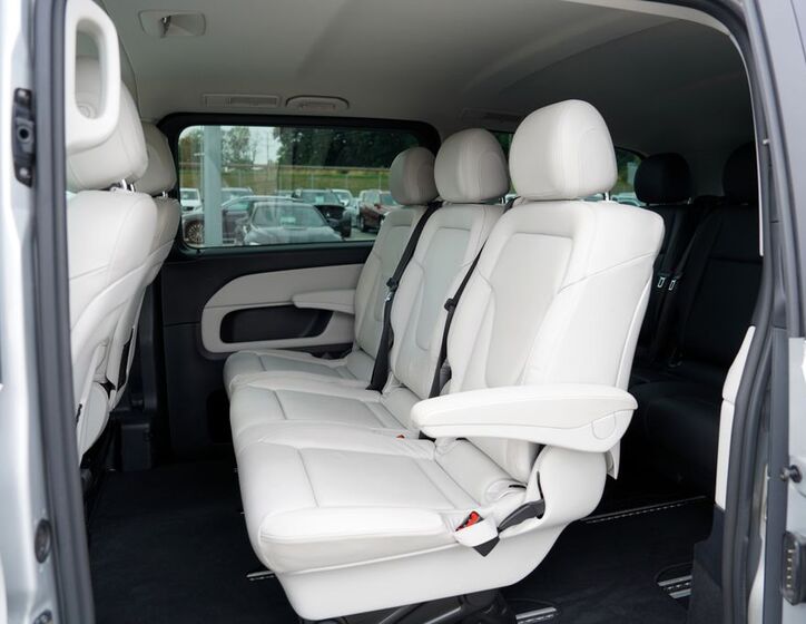 Mercedes-Benz Třídy V 29