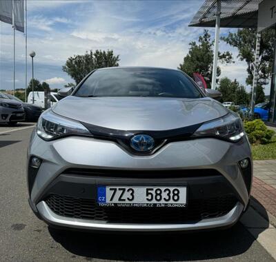 Toyota C-HR 8