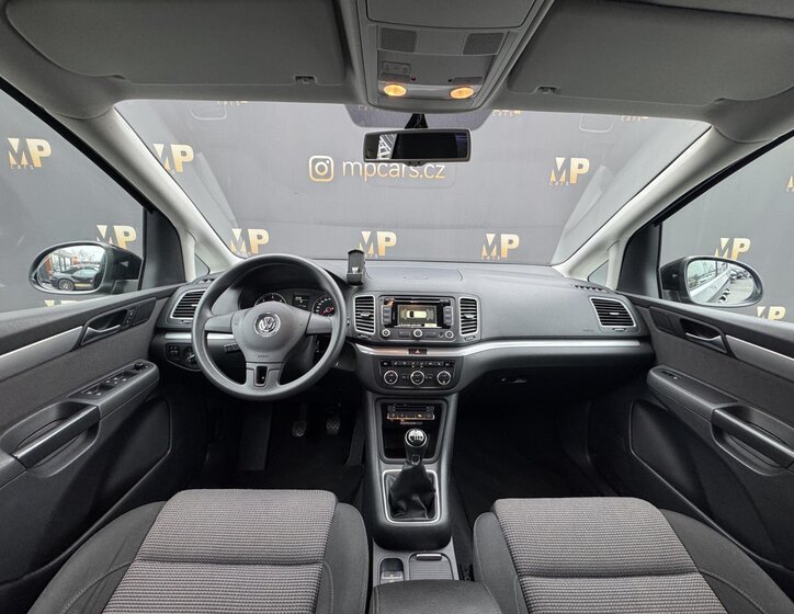 Volkswagen Sharan 13