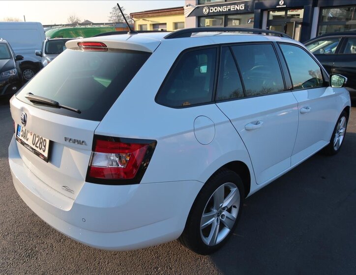 Škoda Fabia Kombi 1,2 l 66 kw