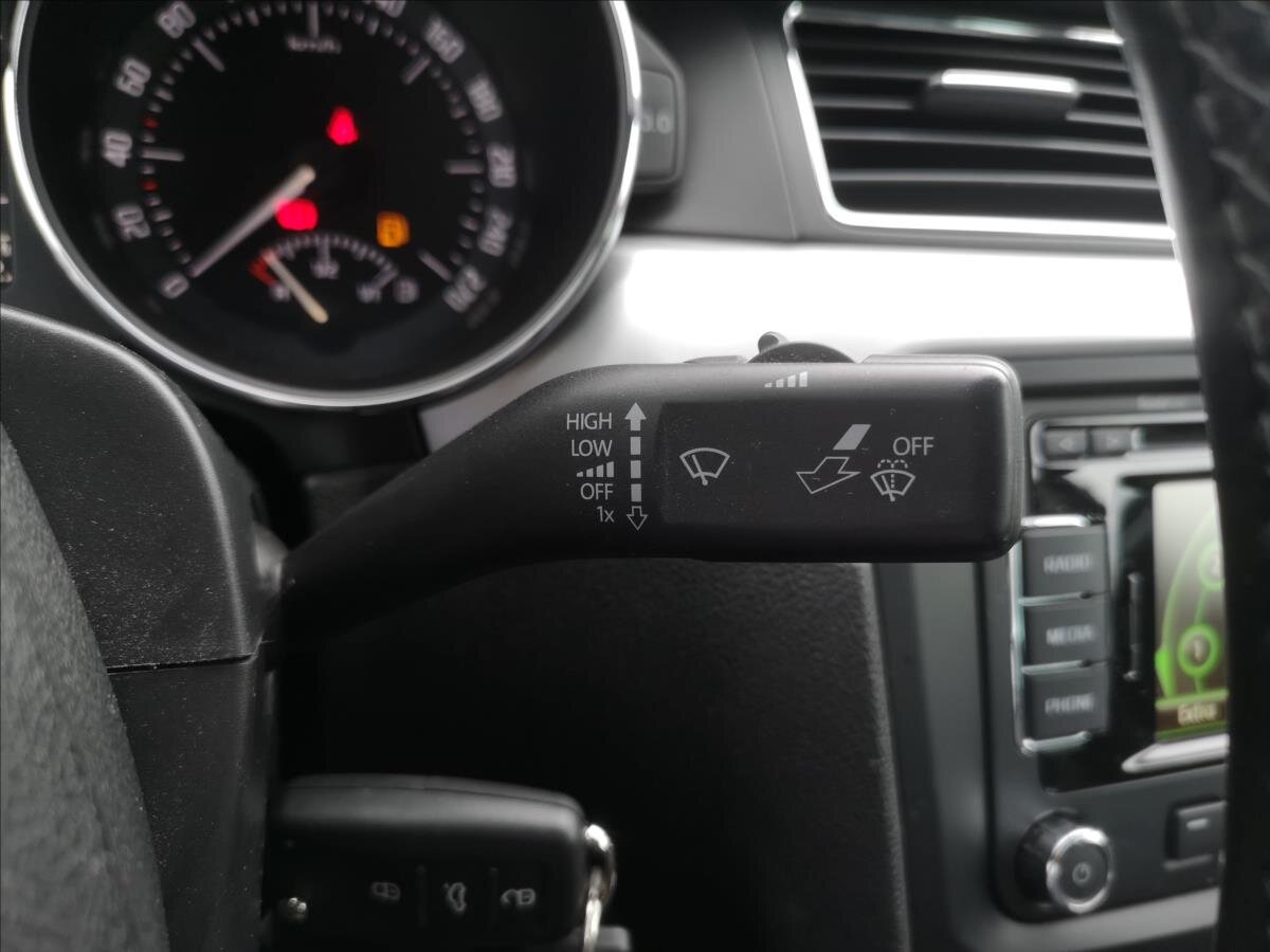 Škoda Superb Sedan / Limuzína 2,0 l 147 kw