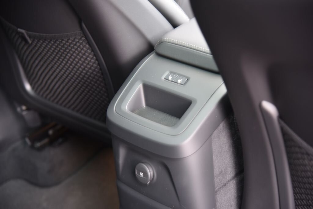 Volvo XC60 SUV / Terénní 2,0 l 186 kw