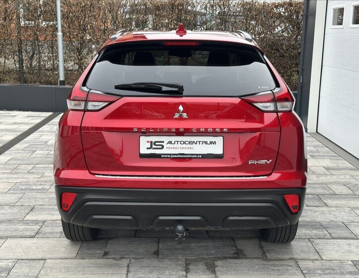 Mitsubishi Eclipse Cross SUV / Terénní 2,4 l 138 kw
