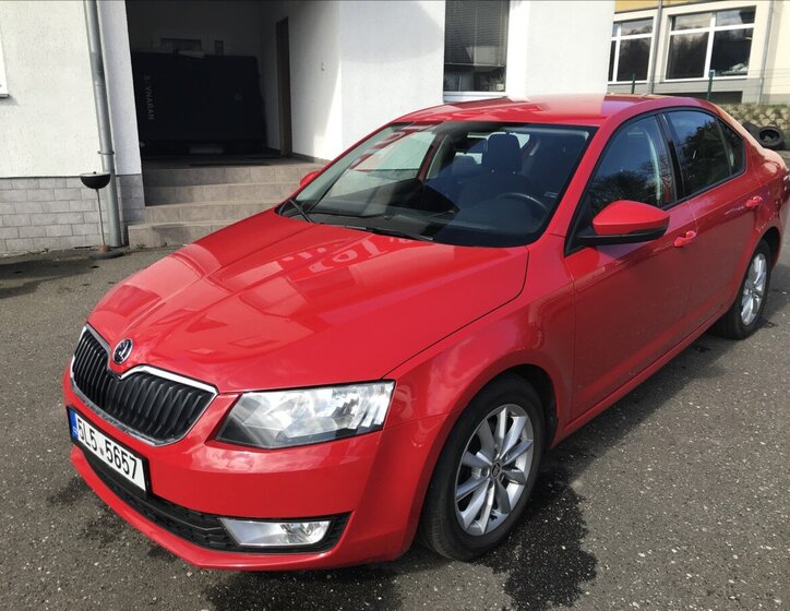 Škoda Octavia Sedan / Limuzína 2,0 l 110 kw
