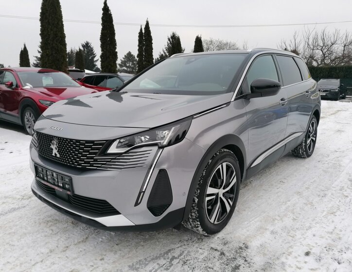 Peugeot 5008 3