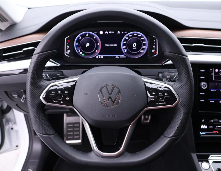 Volkswagen Arteon Kombi 2,0 l 110 kw