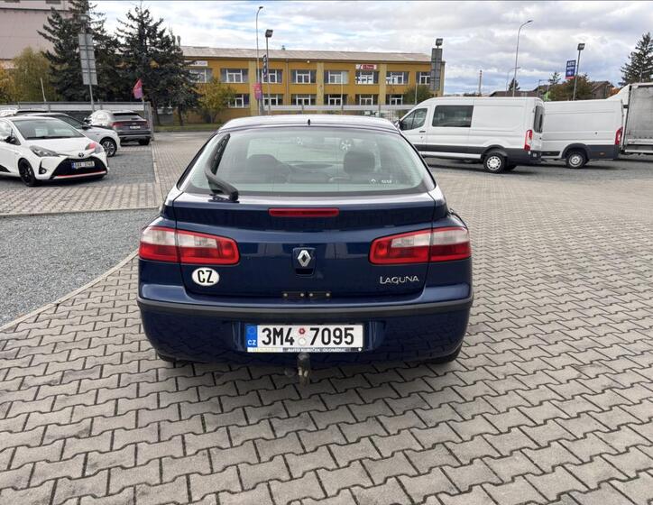 Renault Laguna 5