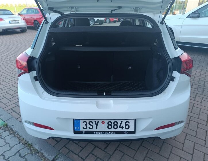Hyundai i20 Hatchback 1,2 l 55 kw