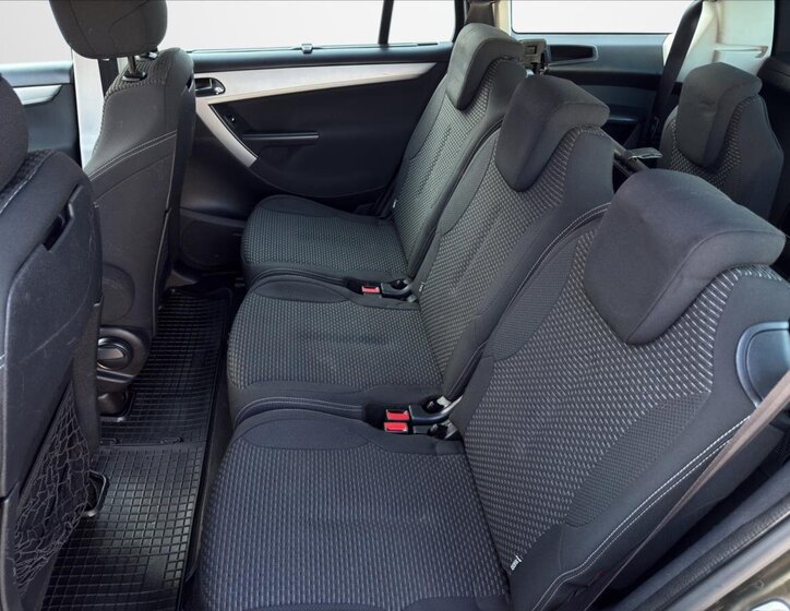 Citroën Grand C4 Picasso Kombi 2,0 l 110 kw