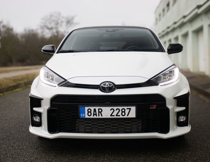 Toyota Yaris Hatchback 1,6 l 192 kw