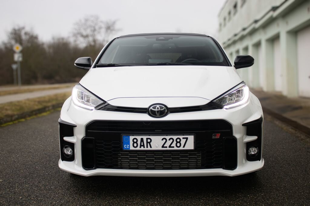 Toyota Yaris Hatchback 1,6 l 192 kw