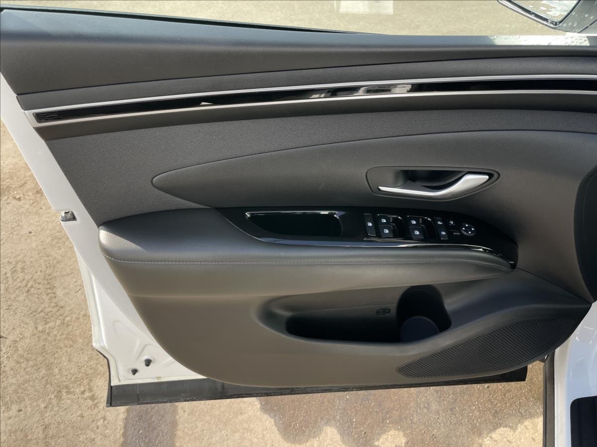 Hyundai Tucson SUV / Terénní 1,6 l 195 kw
