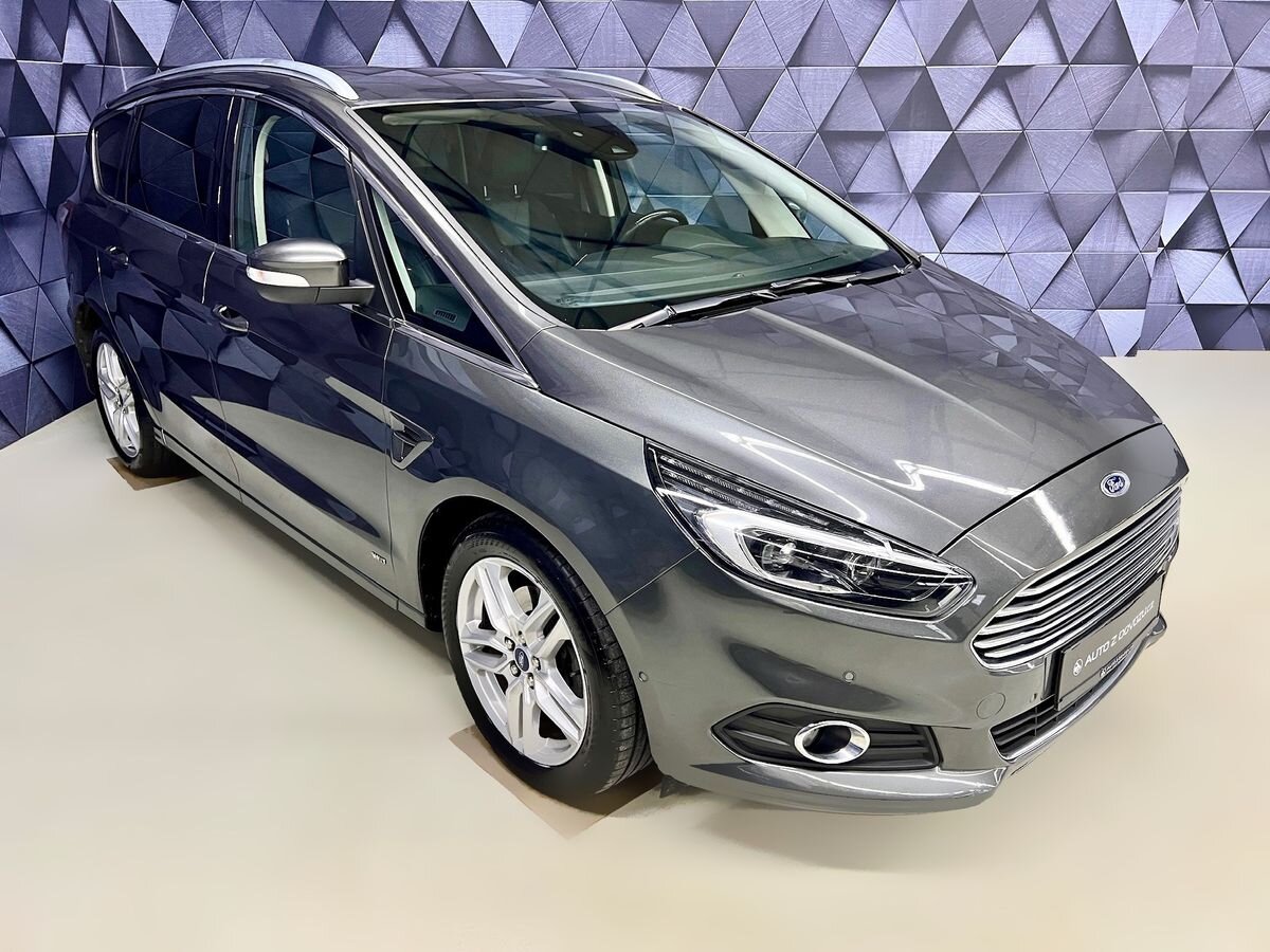 Ford S-MAX