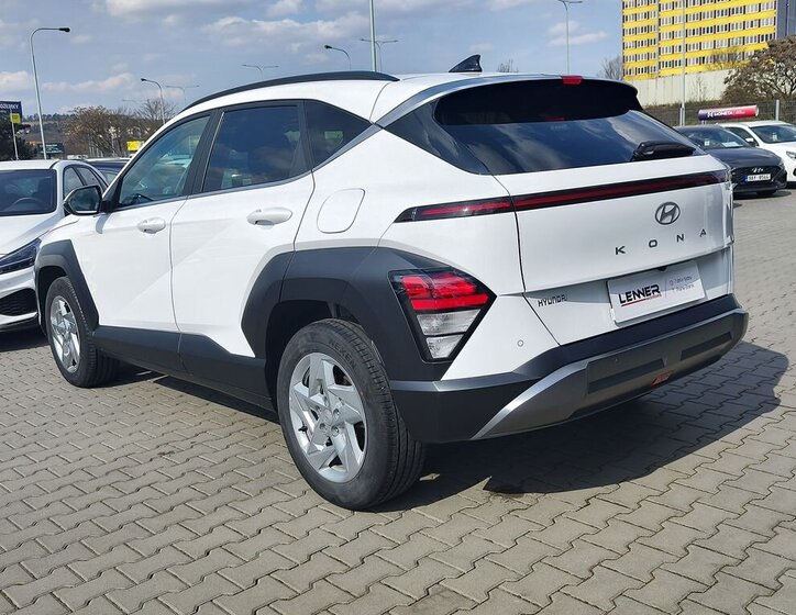Hyundai Kona SUV / Terénní 1,6 l 102 kw