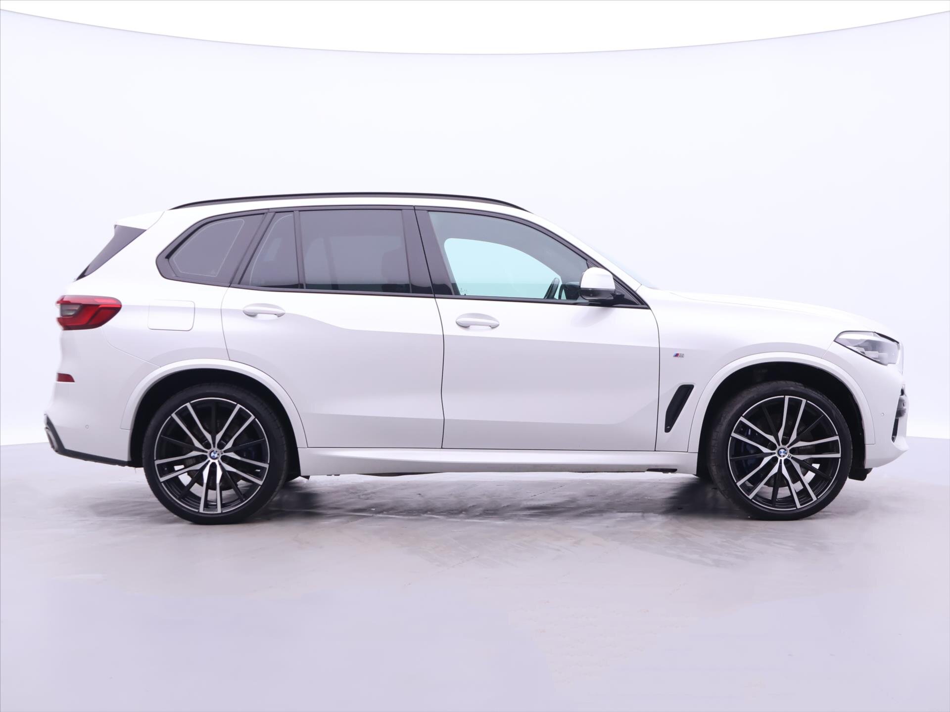 BMW X5 SUV / Terénní 3,0 l 195 kw